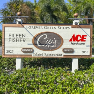 Forever Green shopping plaza on Sanibel Island