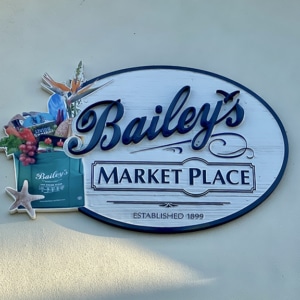 food on the go from Baileys on Sanibel Island