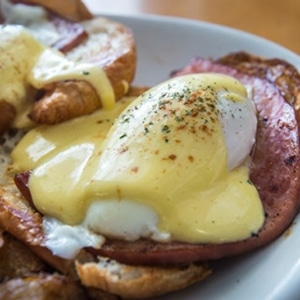 Lighthouse Cafe on Sanibel Island Eggs Benedict
